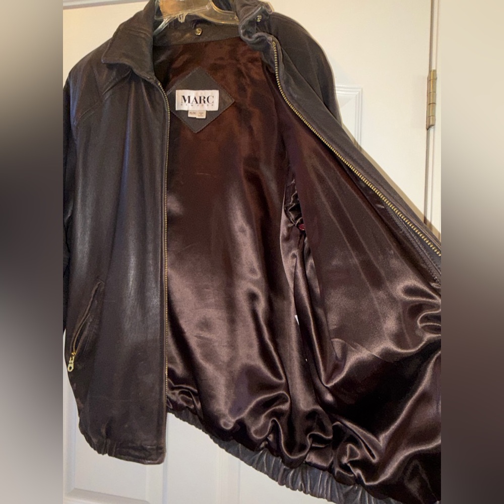 Marc New York Men's Dark Brown Leather Bomber Jacket with Gold Zippers - Picture 8 of 12